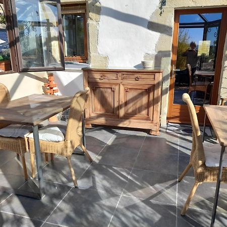 Les Hotes Du Lac, Chambres Et Tables D'Hotes Mandailles  外观 照片