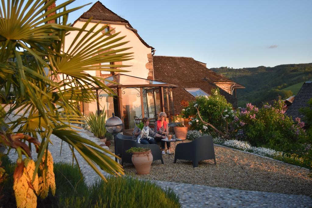 Les Hotes Du Lac, Chambres Et Tables D'Hotes Mandailles  外观 照片